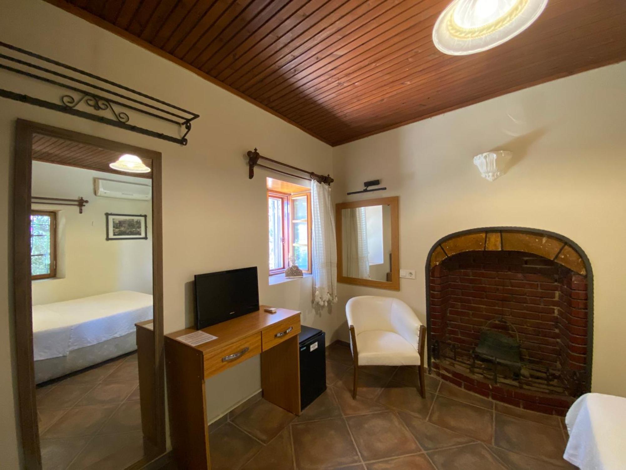 Medusa House Butik Hotel Дидим Экстерьер фото